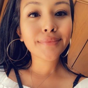 Meet your Posher, Ana